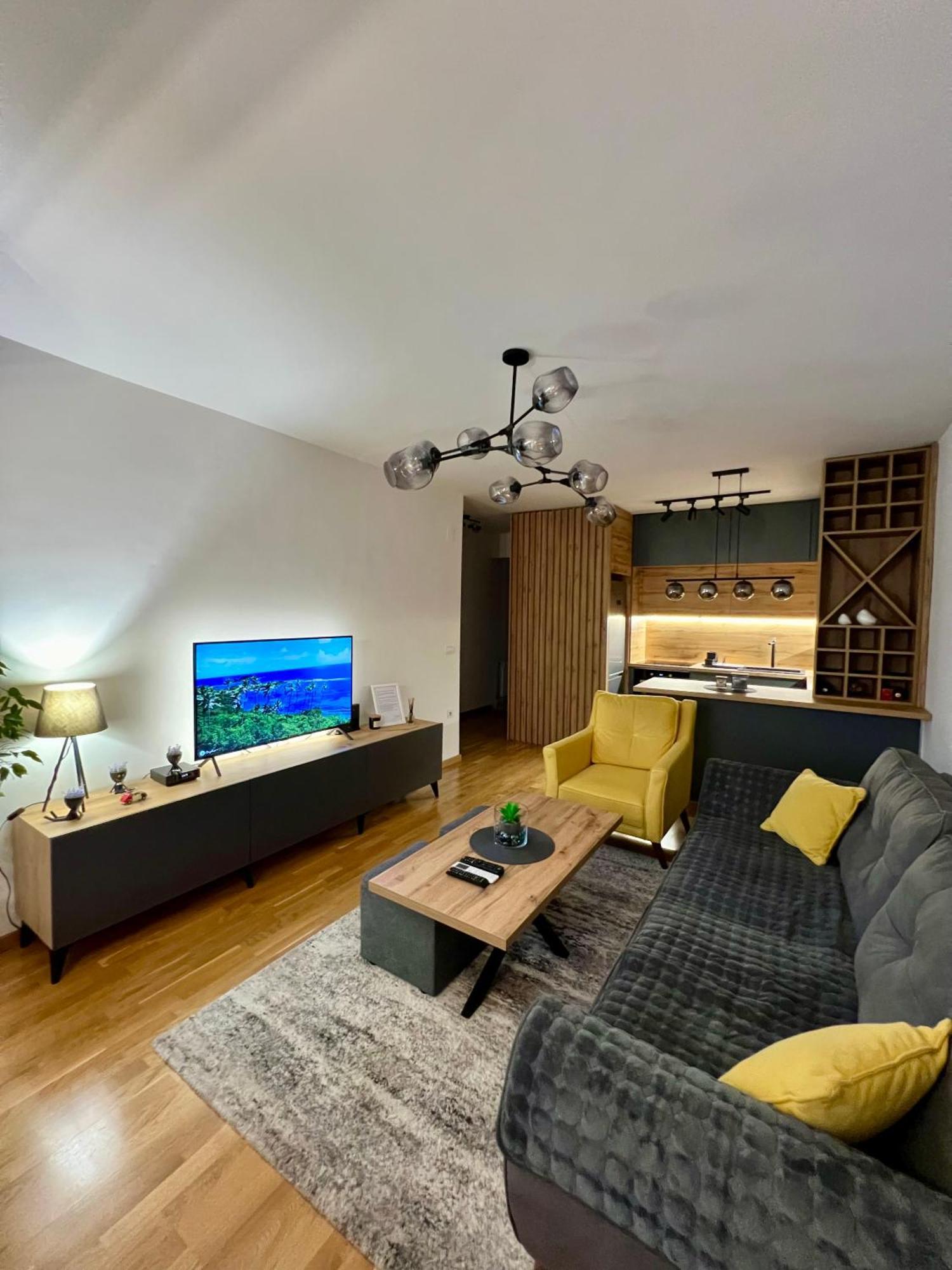 Aj Luxe Residence Skopje Extérieur photo