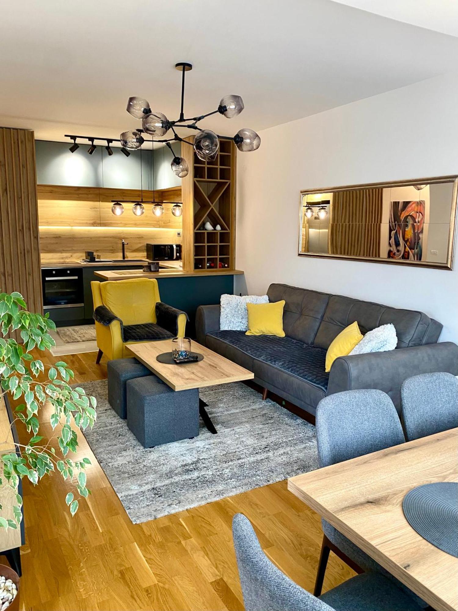 Aj Luxe Residence Skopje Extérieur photo